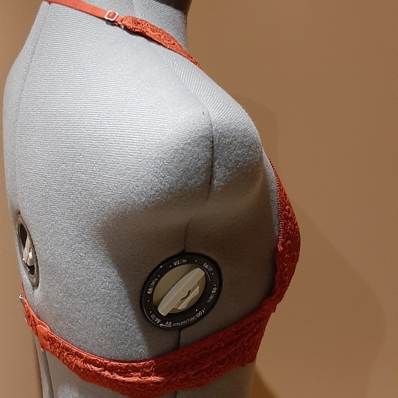 Orange aerie bralette - Picture 3 of 4